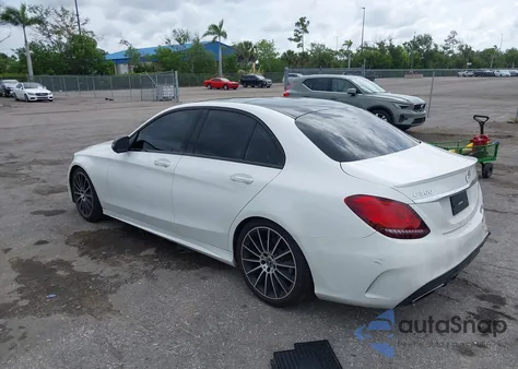 2019 Mercedes-Benz C 300 4Matic из США, поврежденный, VIN 55SWF8EB4KU318644